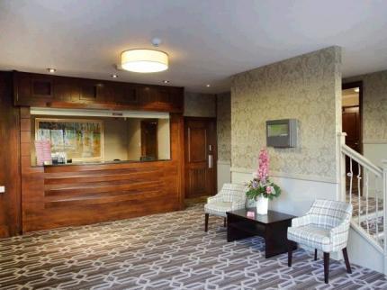 The Golden Acorn Wetherspoon Hotel Glenrothes Exterior photo